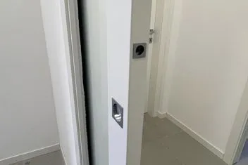 Dettaglio porta scorrevole